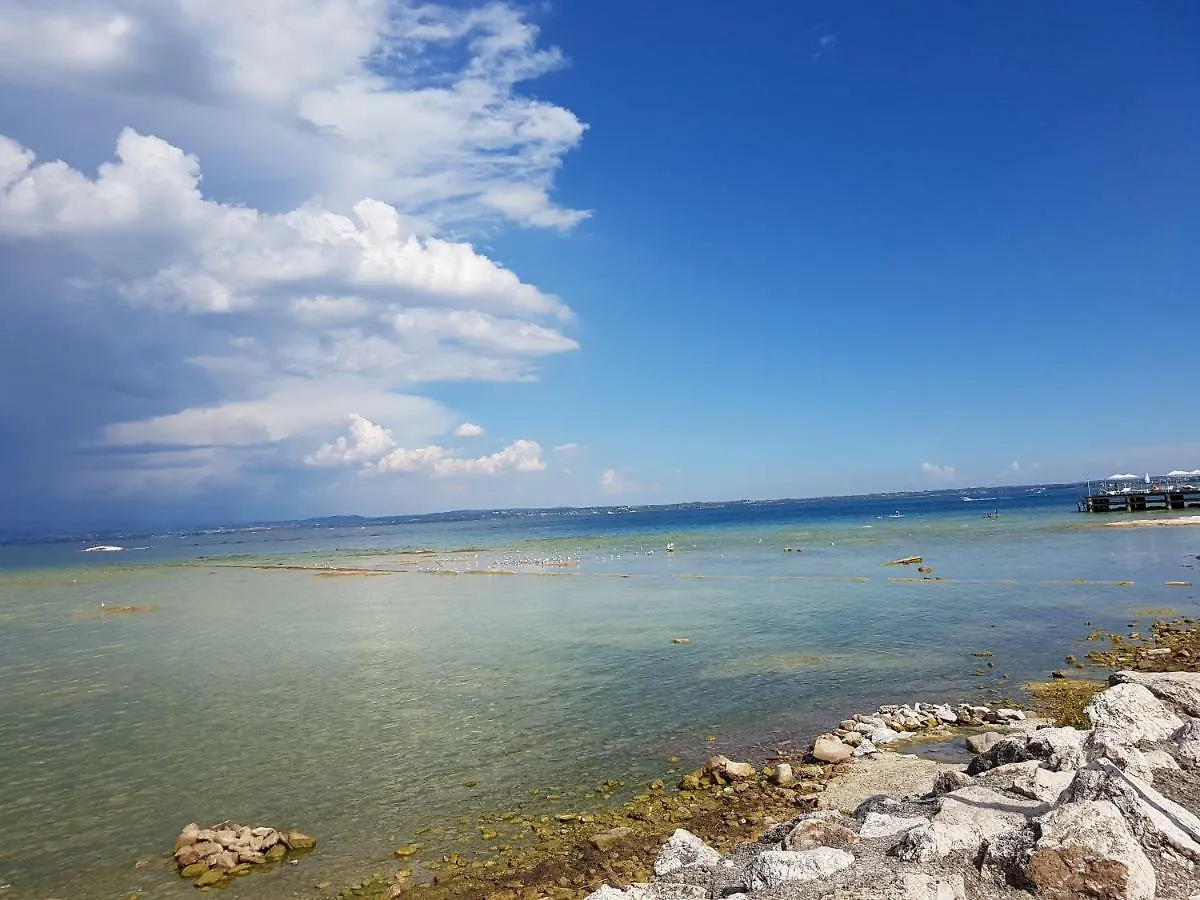 King' S Apartment Σιρμιόνε