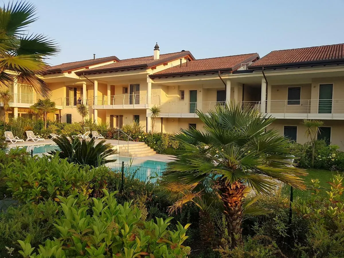 סירמיונה King' S Apartment